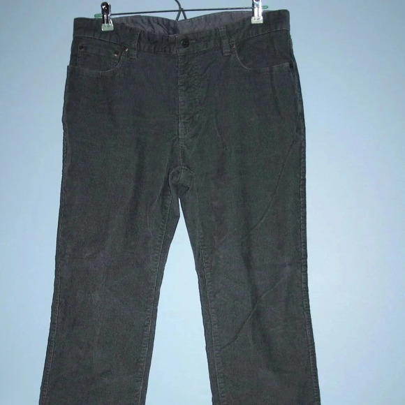 Men's L.L.Bean Stretch Country Corduroy Pants, Standard Fit, Plain Front 35W/32" - Picture 1 of 12